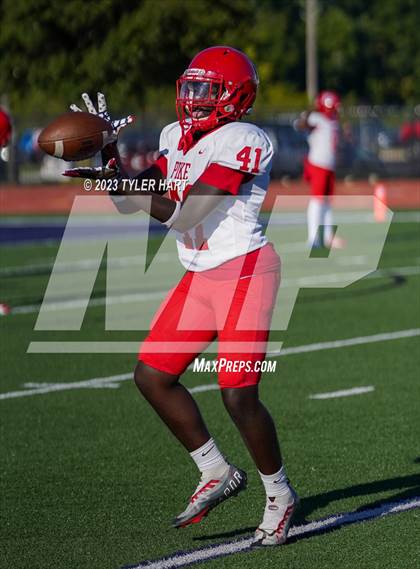 Thumbnail 3 in Pike @ Ben Davis photogallery.