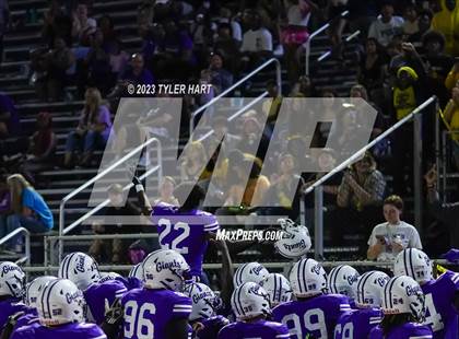 Thumbnail 2 in Pike @ Ben Davis photogallery.