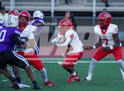 Thumbnail 3 in Pike @ Ben Davis photogallery.