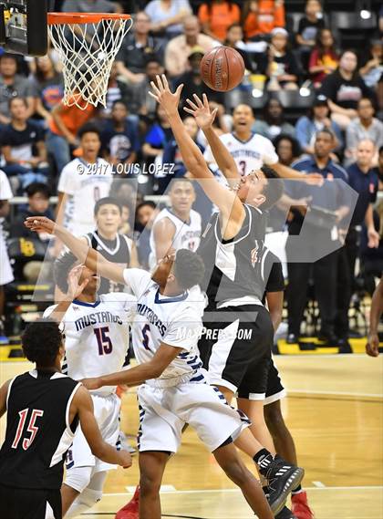 Thumbnail 2 in Centennial @ Roosevelt ( CIF DIV 1 Southern Regional Final) photogallery.