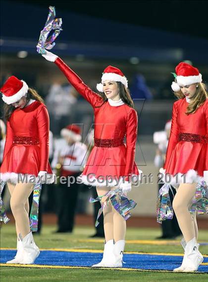 Thumbnail 1 in Midway vs. Tyler (4A Division 1 Semifinal) photogallery.