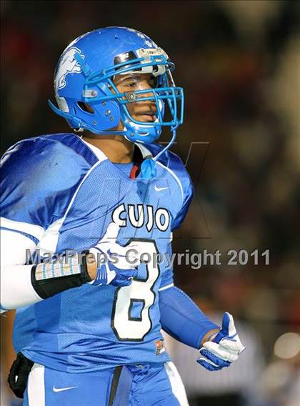 Thumbnail 1 in Midway vs. Tyler (4A Division 1 Semifinal) photogallery.