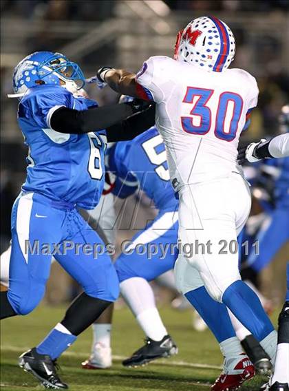 Thumbnail 2 in Midway vs. Tyler (4A Division 1 Semifinal) photogallery.