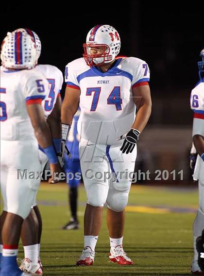 Thumbnail 2 in Midway vs. Tyler (4A Division 1 Semifinal) photogallery.