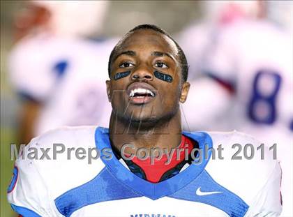 Thumbnail 1 in Midway vs. Tyler (4A Division 1 Semifinal) photogallery.