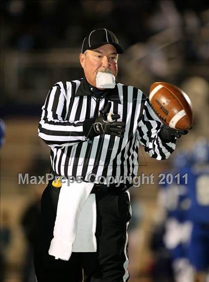 Thumbnail 1 in Midway vs. Tyler (4A Division 1 Semifinal) photogallery.