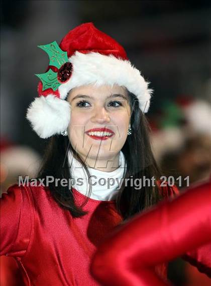 Thumbnail 1 in Midway vs. Tyler (4A Division 1 Semifinal) photogallery.