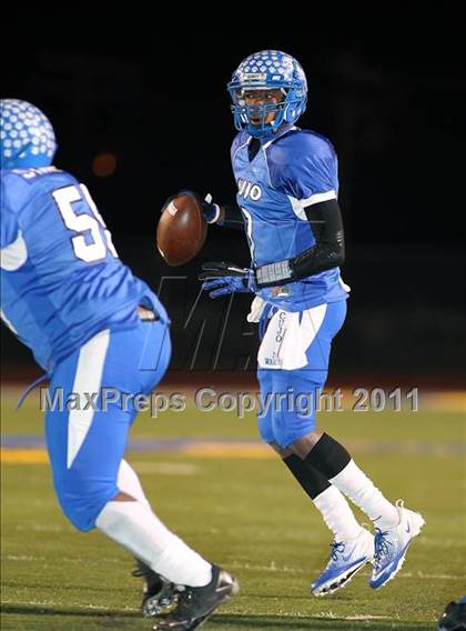 Thumbnail 3 in Midway vs. Tyler (4A Division 1 Semifinal) photogallery.