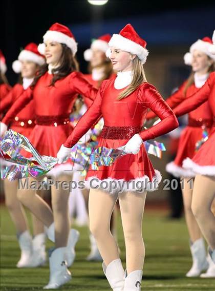 Thumbnail 1 in Midway vs. Tyler (4A Division 1 Semifinal) photogallery.