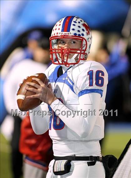 Thumbnail 1 in Midway vs. Tyler (4A Division 1 Semifinal) photogallery.