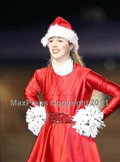 Thumbnail 1 in Midway vs. Tyler (4A Division 1 Semifinal) photogallery.