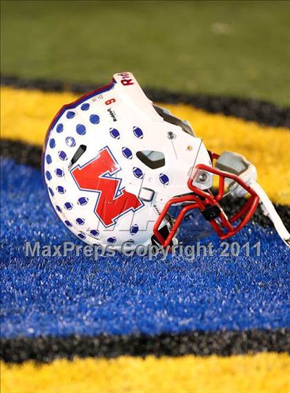 Thumbnail 2 in Midway vs. Tyler (4A Division 1 Semifinal) photogallery.