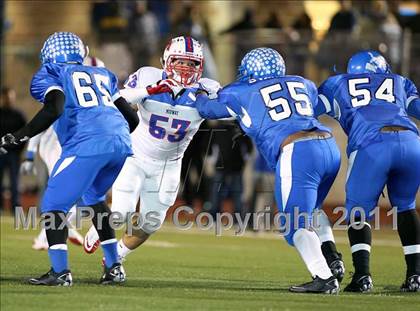 Thumbnail 2 in Midway vs. Tyler (4A Division 1 Semifinal) photogallery.