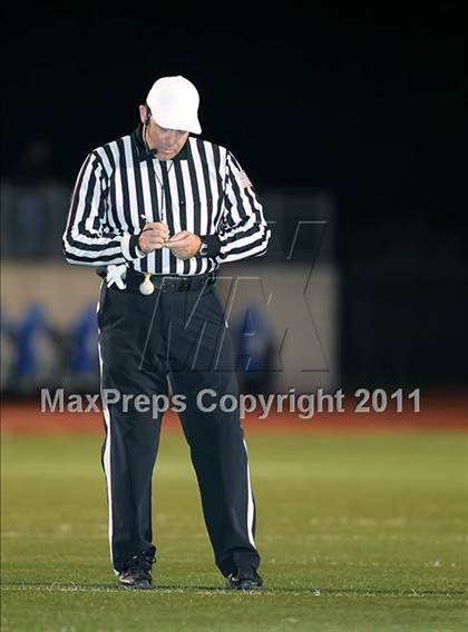 Thumbnail 2 in Midway vs. Tyler (4A Division 1 Semifinal) photogallery.