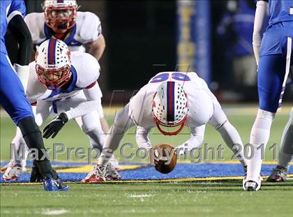 Thumbnail 3 in Midway vs. Tyler (4A Division 1 Semifinal) photogallery.