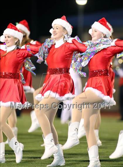 Thumbnail 1 in Midway vs. Tyler (4A Division 1 Semifinal) photogallery.