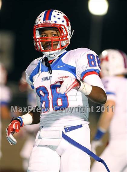 Thumbnail 3 in Midway vs. Tyler (4A Division 1 Semifinal) photogallery.