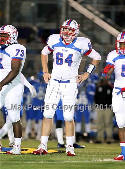 Thumbnail 3 in Midway vs. Tyler (4A Division 1 Semifinal) photogallery.