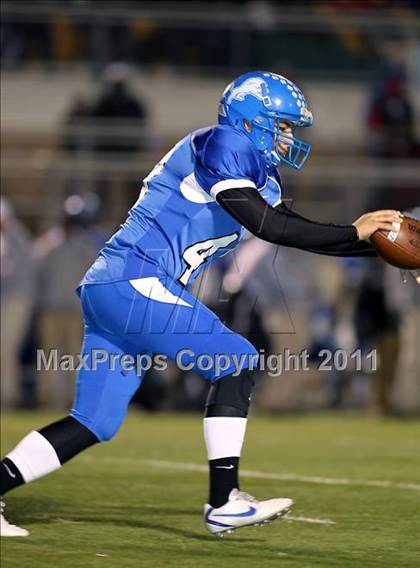 Thumbnail 1 in Midway vs. Tyler (4A Division 1 Semifinal) photogallery.