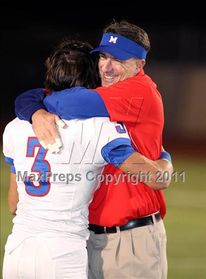 Thumbnail 3 in Midway vs. Tyler (4A Division 1 Semifinal) photogallery.