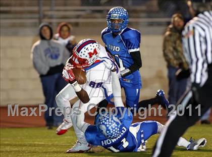 Thumbnail 3 in Midway vs. Tyler (4A Division 1 Semifinal) photogallery.