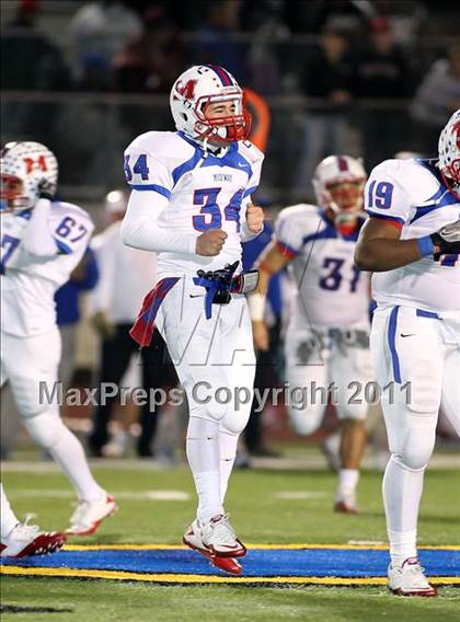 Thumbnail 3 in Midway vs. Tyler (4A Division 1 Semifinal) photogallery.