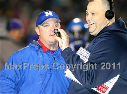 Thumbnail 1 in Midway vs. Tyler (4A Division 1 Semifinal) photogallery.