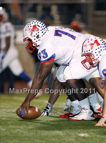 Thumbnail 2 in Midway vs. Tyler (4A Division 1 Semifinal) photogallery.