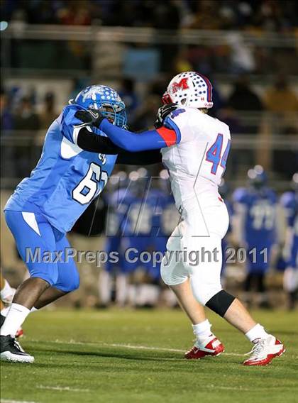 Thumbnail 2 in Midway vs. Tyler (4A Division 1 Semifinal) photogallery.