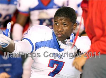 Thumbnail 1 in Midway vs. Tyler (4A Division 1 Semifinal) photogallery.