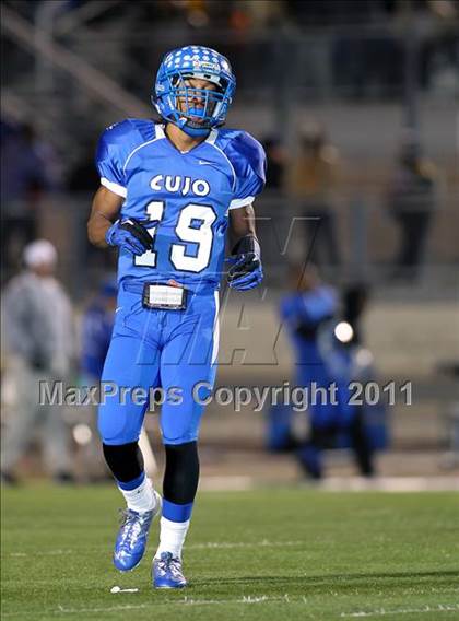 Thumbnail 1 in Midway vs. Tyler (4A Division 1 Semifinal) photogallery.