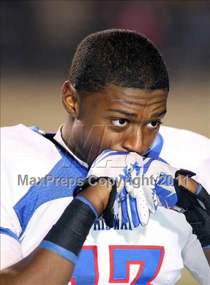 Thumbnail 3 in Midway vs. Tyler (4A Division 1 Semifinal) photogallery.