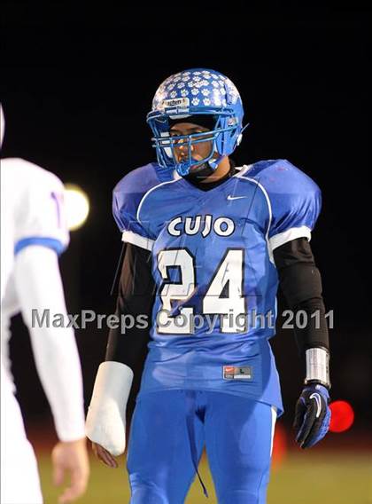 Thumbnail 1 in Midway vs. Tyler (4A Division 1 Semifinal) photogallery.