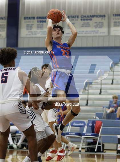 Thumbnail 2 in Covenant Christian vs Aubrey (Krum Invitational) photogallery.