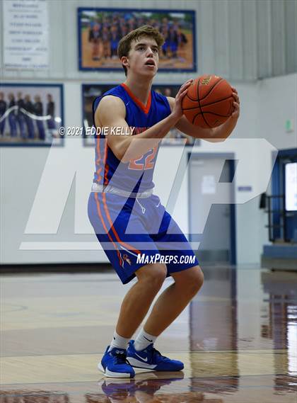Thumbnail 3 in Covenant Christian vs Aubrey (Krum Invitational) photogallery.