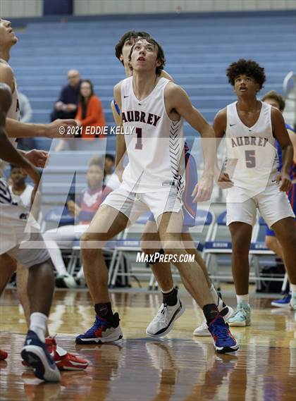Thumbnail 3 in Covenant Christian vs Aubrey (Krum Invitational) photogallery.