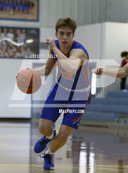 Thumbnail 3 in Covenant Christian vs Aubrey (Krum Invitational) photogallery.
