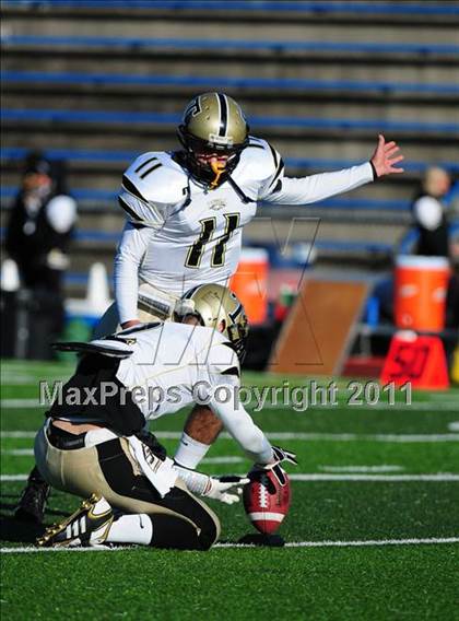 Thumbnail 1 in Trumbull vs. Norwich Free Academy (CIAC Class LL Semifinal) photogallery.
