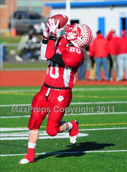 Thumbnail 2 in Trumbull vs. Norwich Free Academy (CIAC Class LL Semifinal) photogallery.