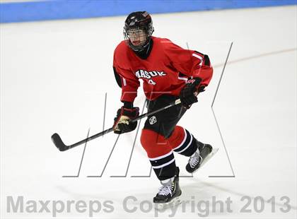 Thumbnail 2 in Masuk vs. Newington/Berlin/Manchester (CIAC Division III Semifinal) photogallery.