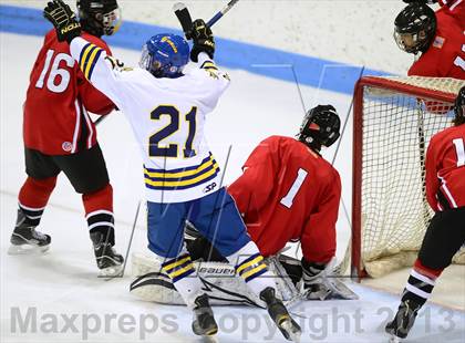 Thumbnail 2 in Masuk vs. Newington/Berlin/Manchester (CIAC Division III Semifinal) photogallery.