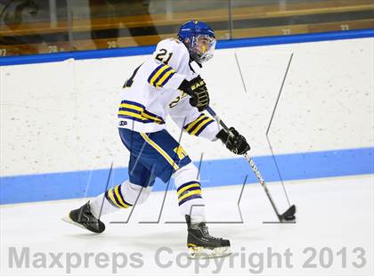 Thumbnail 1 in Masuk vs. Newington/Berlin/Manchester (CIAC Division III Semifinal) photogallery.
