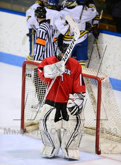 Thumbnail 1 in Masuk vs. Newington/Berlin/Manchester (CIAC Division III Semifinal) photogallery.