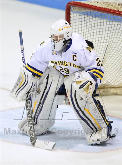 Thumbnail 3 in Masuk vs. Newington/Berlin/Manchester (CIAC Division III Semifinal) photogallery.