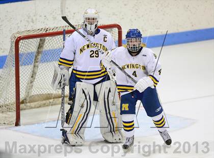 Thumbnail 3 in Masuk vs. Newington/Berlin/Manchester (CIAC Division III Semifinal) photogallery.