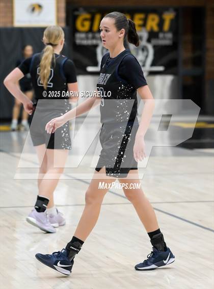 Thumbnail 3 in Higley vs Gilbert (AIA 6A Quarterfinal) photogallery.