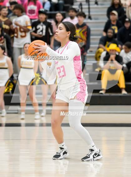 Thumbnail 3 in Higley vs Gilbert (AIA 6A Quarterfinal) photogallery.