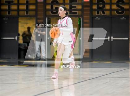 Thumbnail 2 in Higley vs Gilbert (AIA 6A Quarterfinal) photogallery.