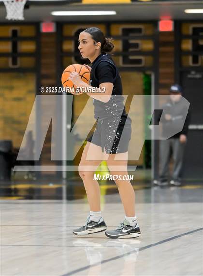 Thumbnail 2 in Higley vs Gilbert (AIA 6A Quarterfinal) photogallery.