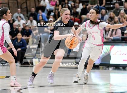 Thumbnail 1 in Higley vs Gilbert (AIA 6A Quarterfinal) photogallery.
